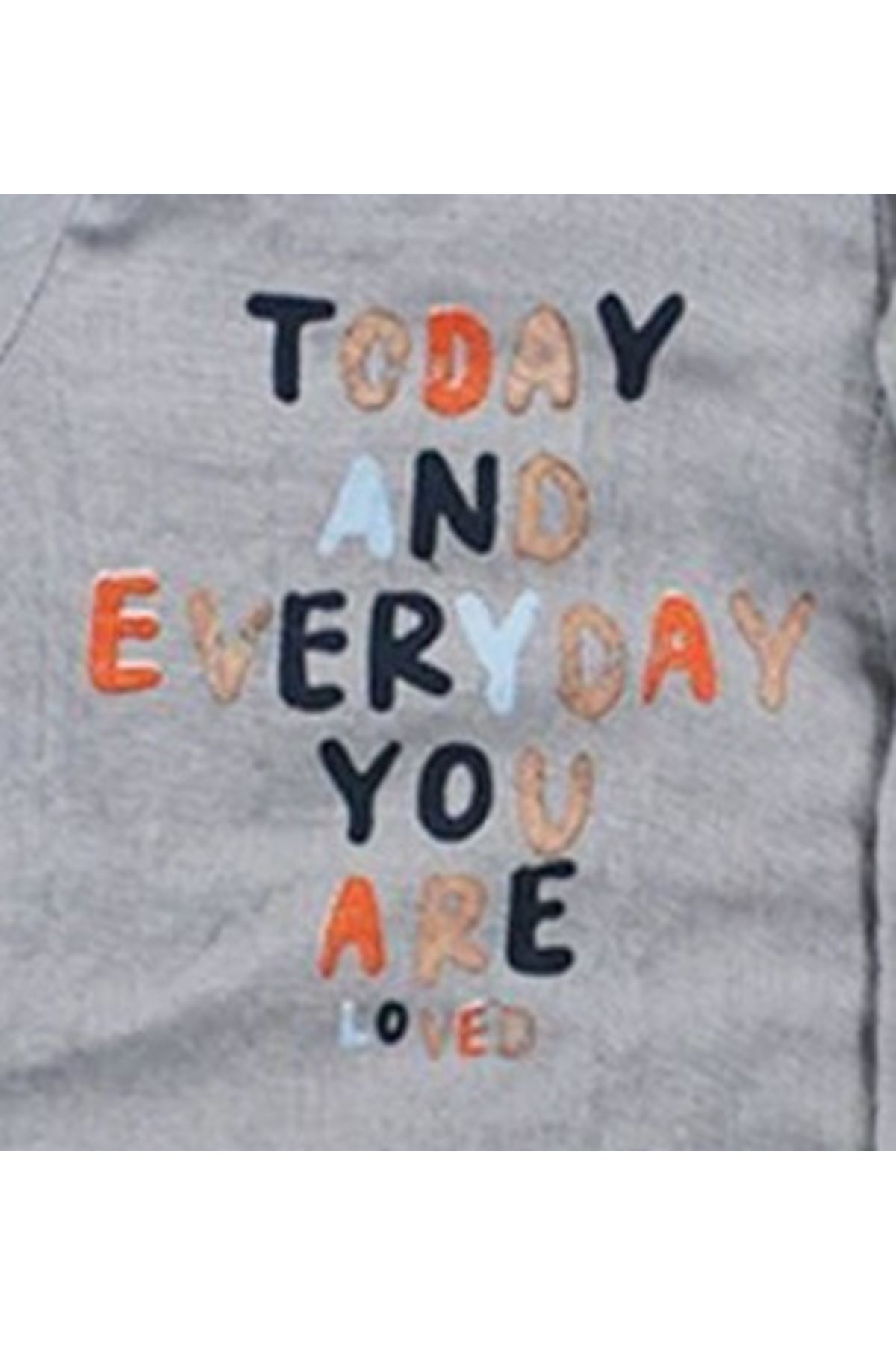 Erkek Çocuk Gri Today Baskılı Düğmeli Müslin Şortlu İkili Takım