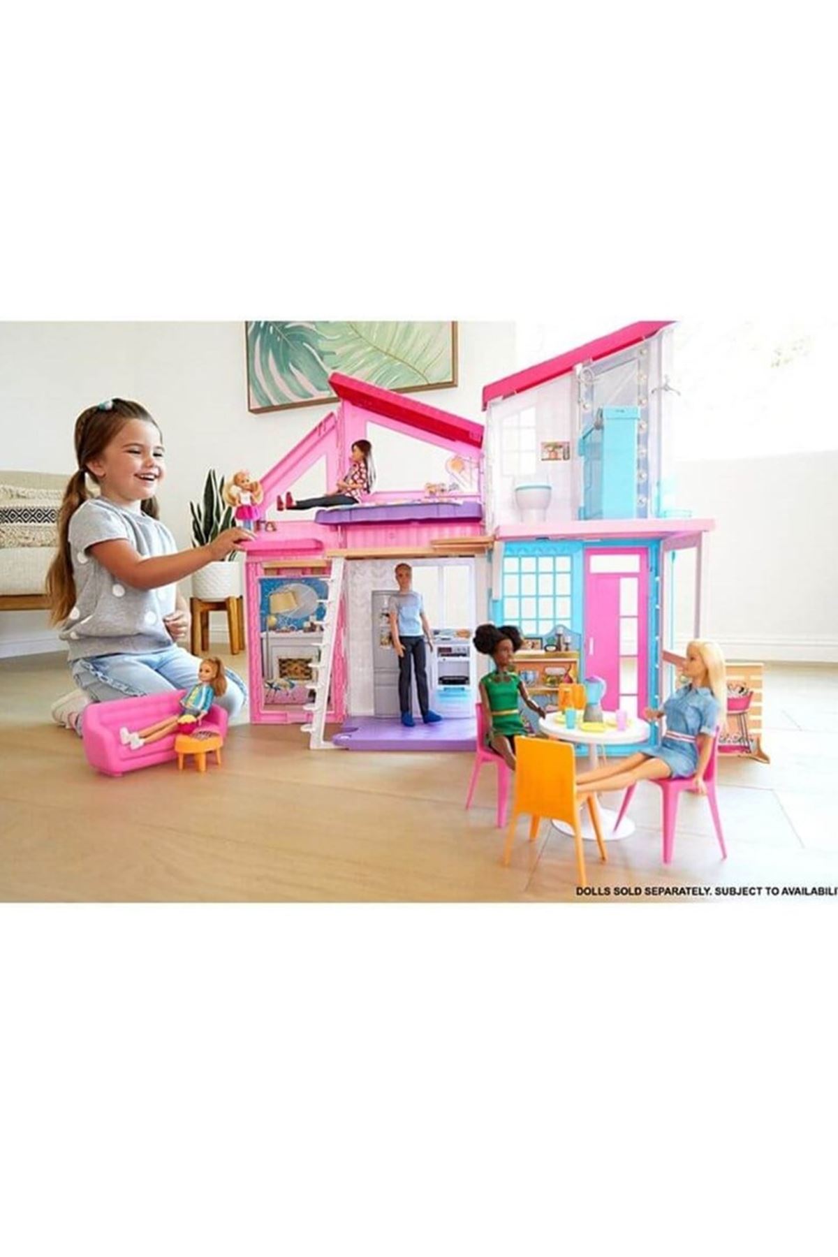 Barbie'nin Malibu Evi FXG57