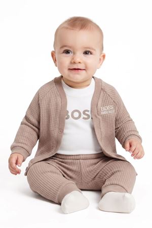Erkek Bebek Ekru Kahve Düğmeli Hırkalı Boss Nakışlı 3'lü Takım