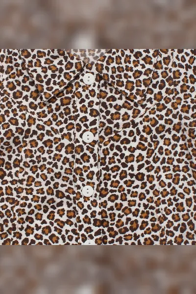 Kız Çocuk Kahve Leopar Desenli Tokalı Yakalı Gömlek Elbise