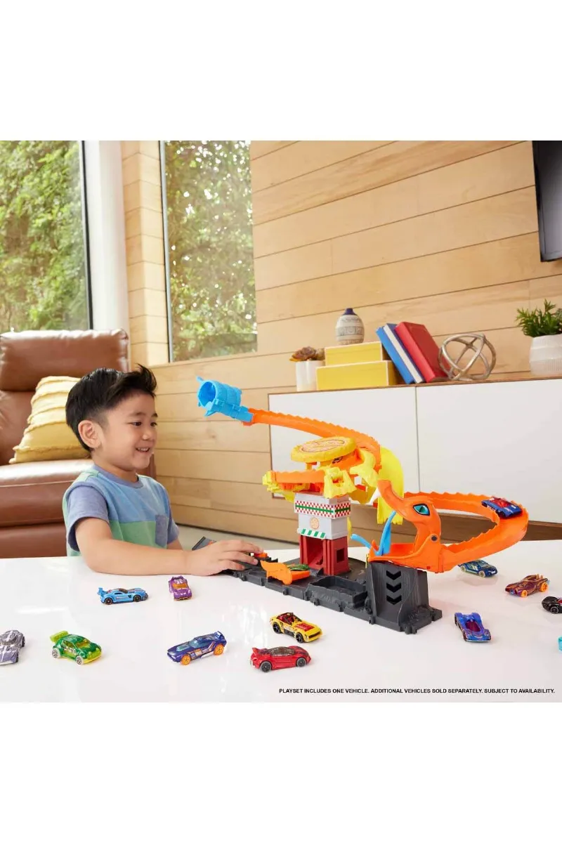 Hot Wheels Pizza Slam Kobra Saldırısı Oyun Seti HTN81