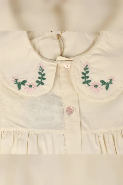Kız Çocuk Ekru Pembe Bebe Yakalı Çiçek Nakışlı 2'li Takım