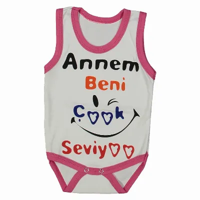 Kız Bebek Beyaz Fuşya Biyeli Annem Beni Seviyor Yazılı Askılı Zıbın