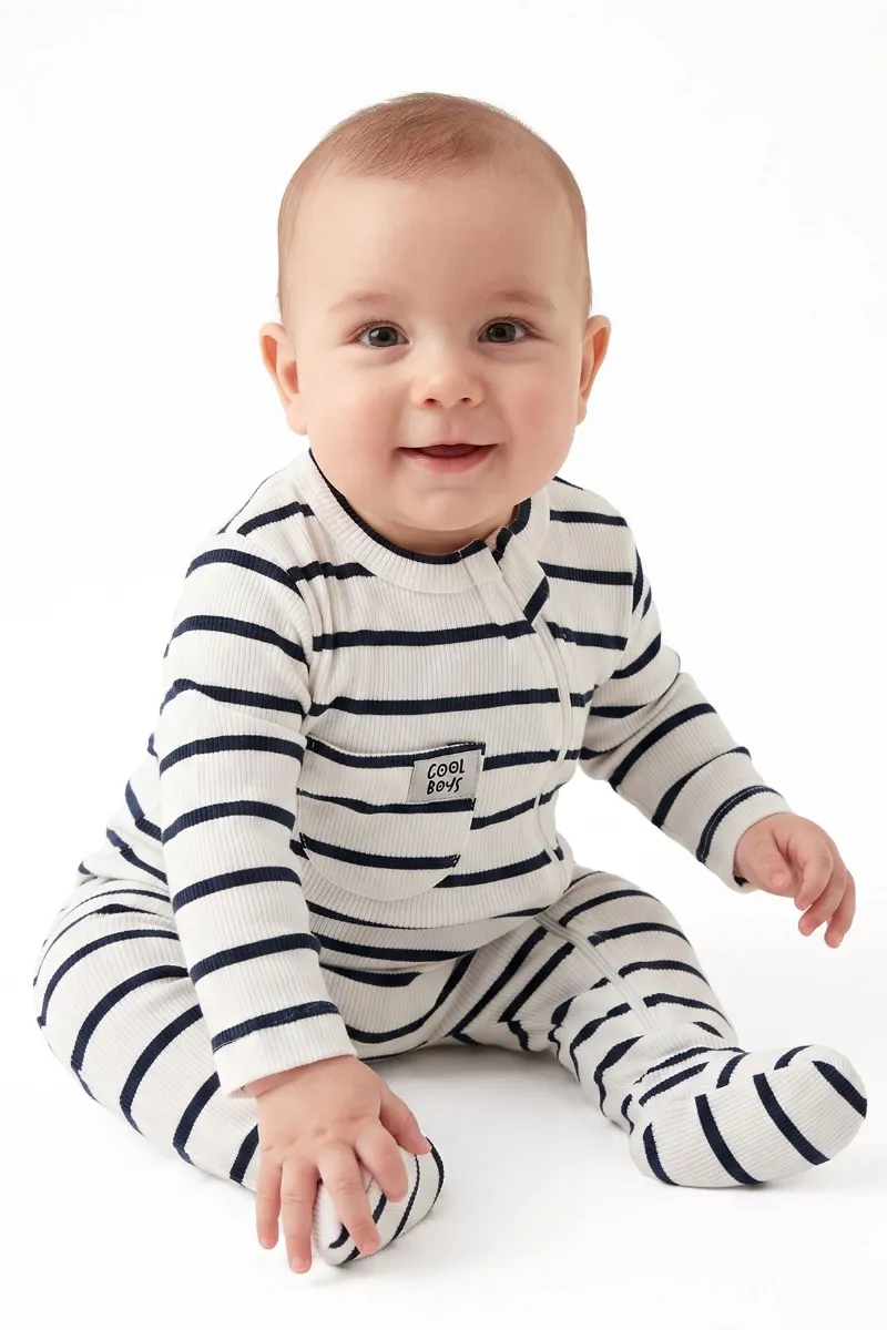 Erkek Bebek Cool Boys Beyaz Siyah Çizgili Fermuarlı Tulum 0-3 Ay